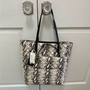 Steve Madden tote